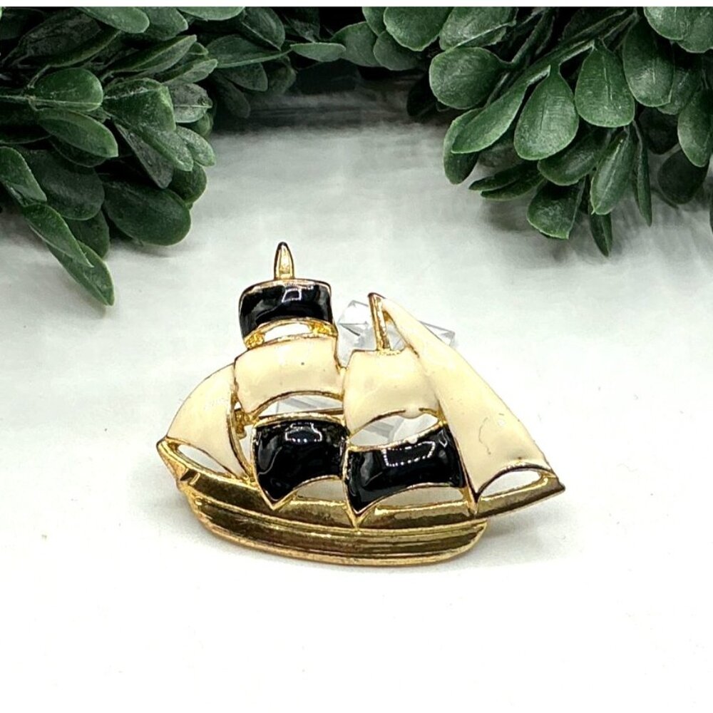Vintage Gold-Tone and Enamel Sailboat Pin Brooch